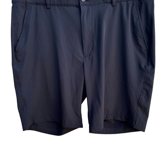 Greg Norman Mens Black Shark Lightweight Flat Front Microfiber Golf Shorts 38 - Picture 1 of 9